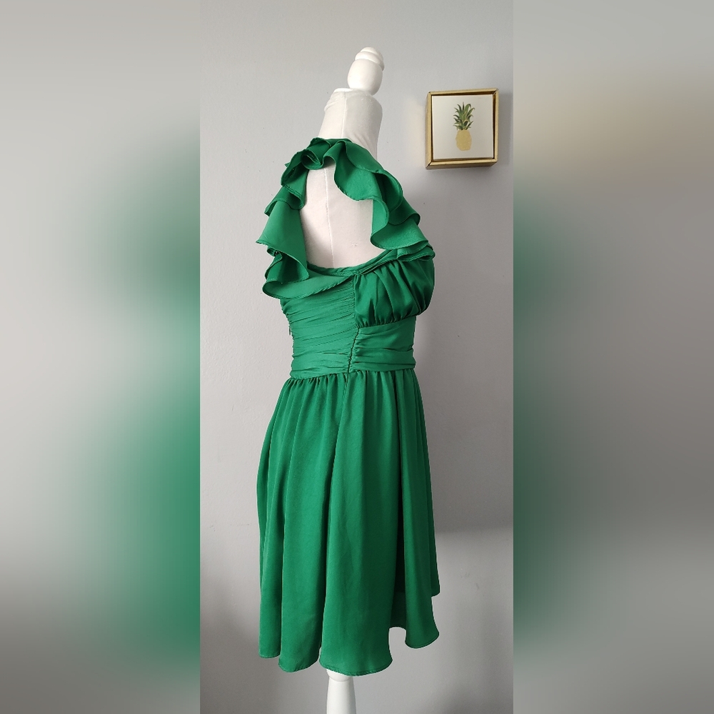 Lulus Daytime Darling Dress Color Green Style Mini Ruffles Size Small Good Cond. - Picture 6 of 10